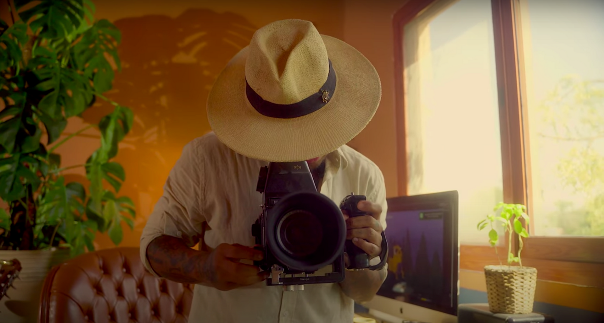 Load video: The journey of an artist who took his vision to the sandpit made, a mark in shifting dunes, and still continues to mold his legacy.